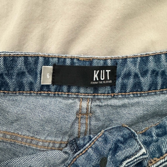 Like new Kut from the Kloth Shorts with lace trim - Size 6 - Picture 5 of 7